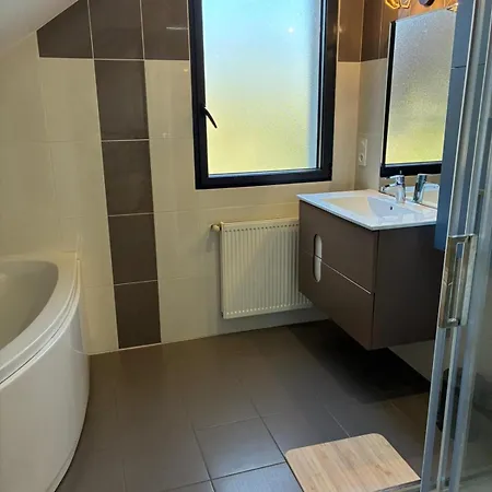 Terracotta - Maison Avec Jacuzzi - Jardin - 8 Pers *